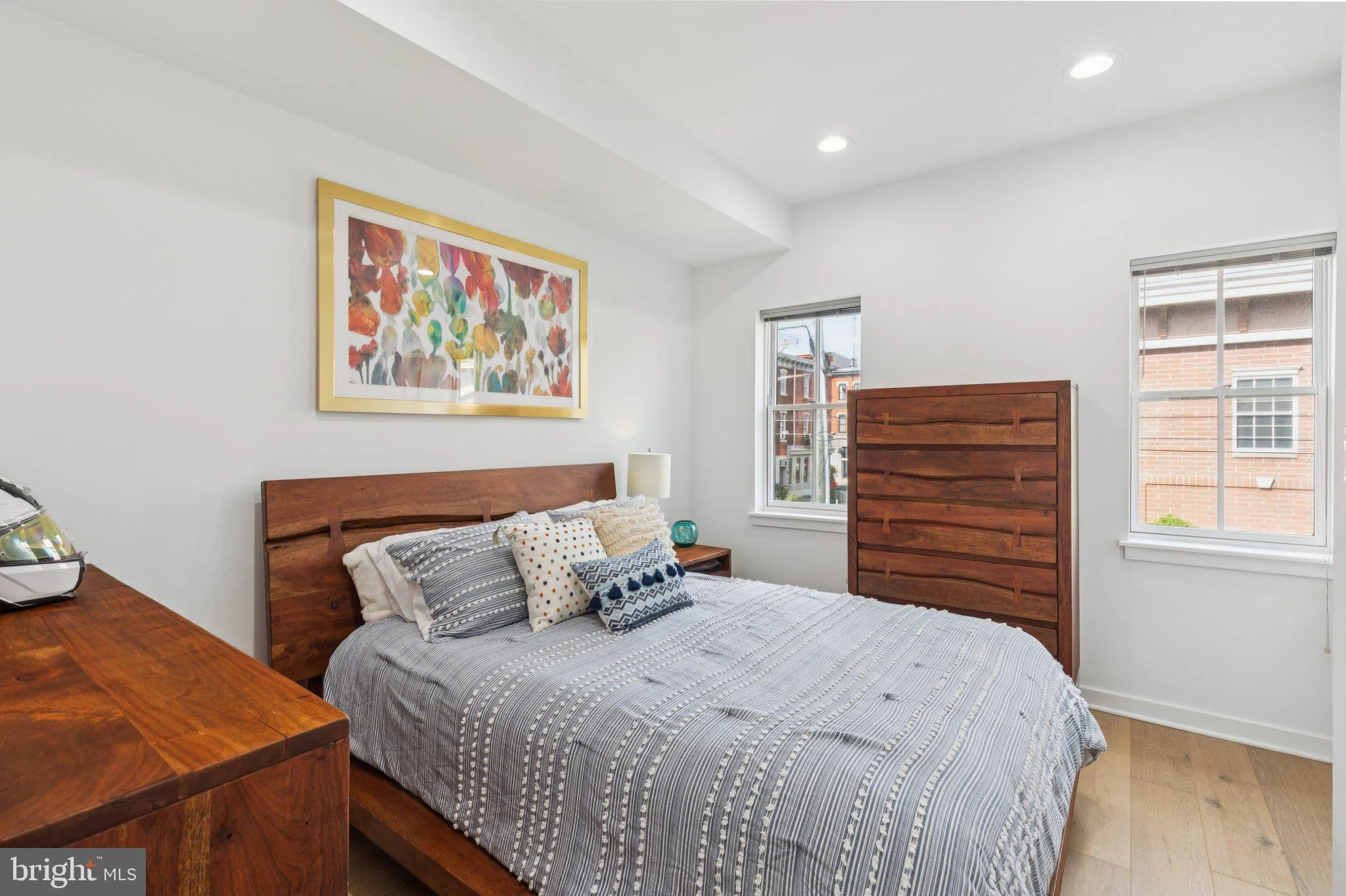 Philadelphia, Pennsylvania 19146, United States, 4 Bedrooms Bedrooms, ,3 BathroomsBathrooms,Residential,Active,224234