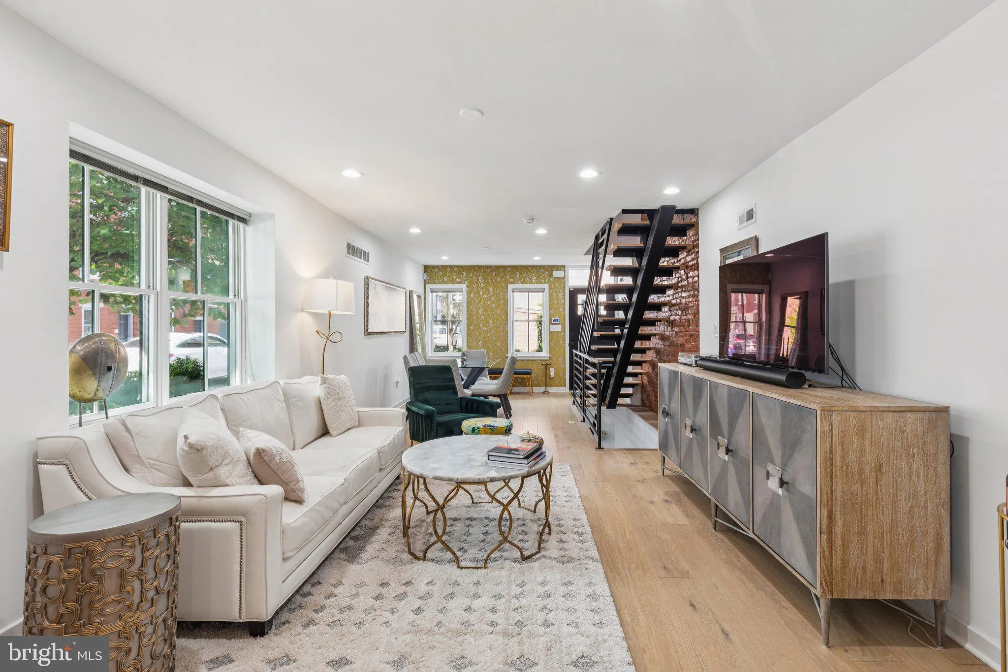 Philadelphia, Pennsylvania 19146, United States, 4 Bedrooms Bedrooms, ,3 BathroomsBathrooms,Residential,Active,224234