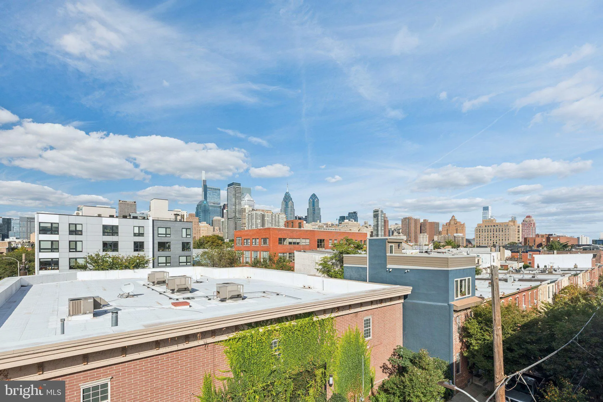 Philadelphia, Pennsylvania 19146, United States, 4 Bedrooms Bedrooms, ,3 BathroomsBathrooms,Residential,Active,224234