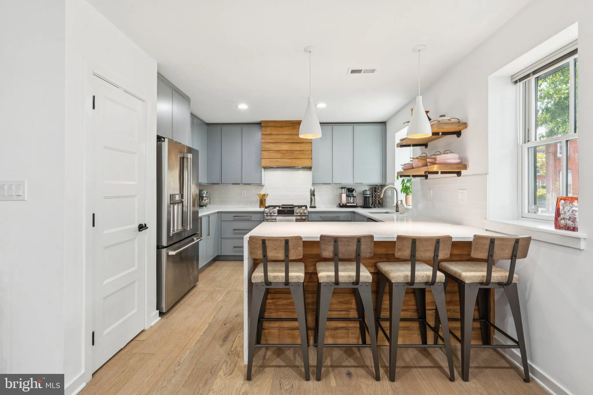 Philadelphia, Pennsylvania 19146, United States, 4 Bedrooms Bedrooms, ,3 BathroomsBathrooms,Residential,Active,224234