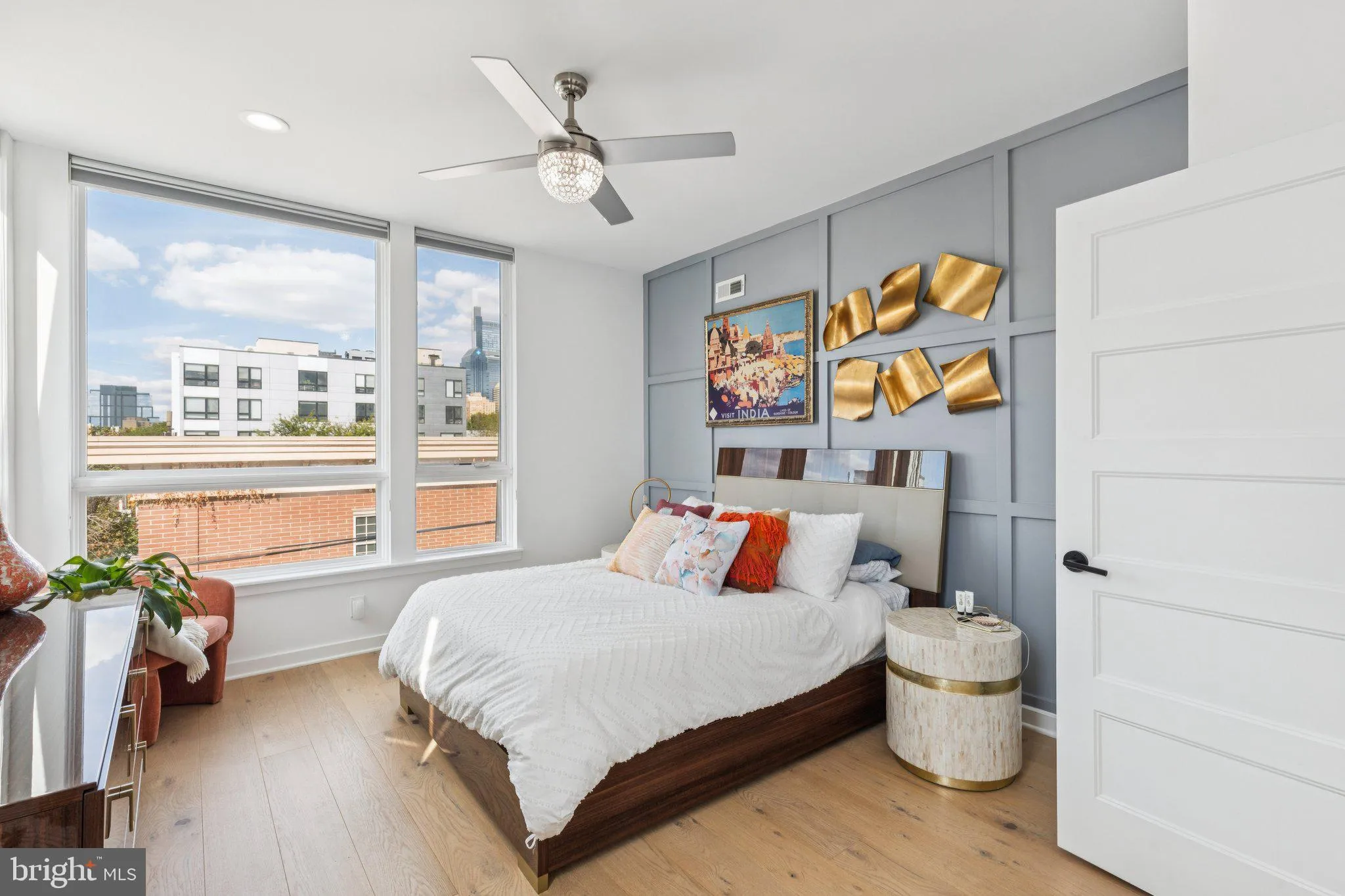 Philadelphia, Pennsylvania 19146, United States, 4 Bedrooms Bedrooms, ,3 BathroomsBathrooms,Residential,Active,224234