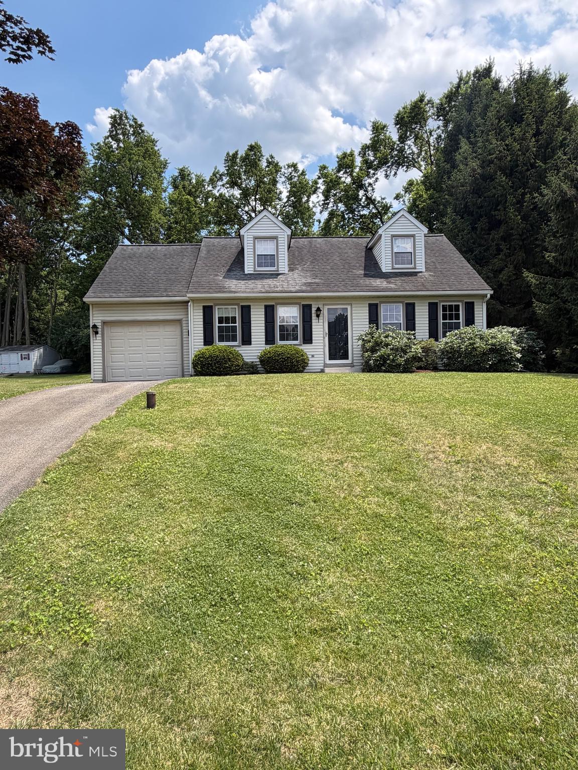 303 PARKWOOD DRIVE