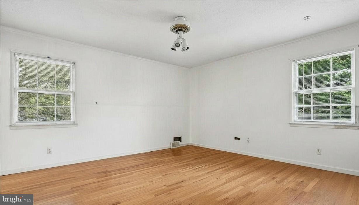 TANTALLON ON THE POTOMAC - Residential