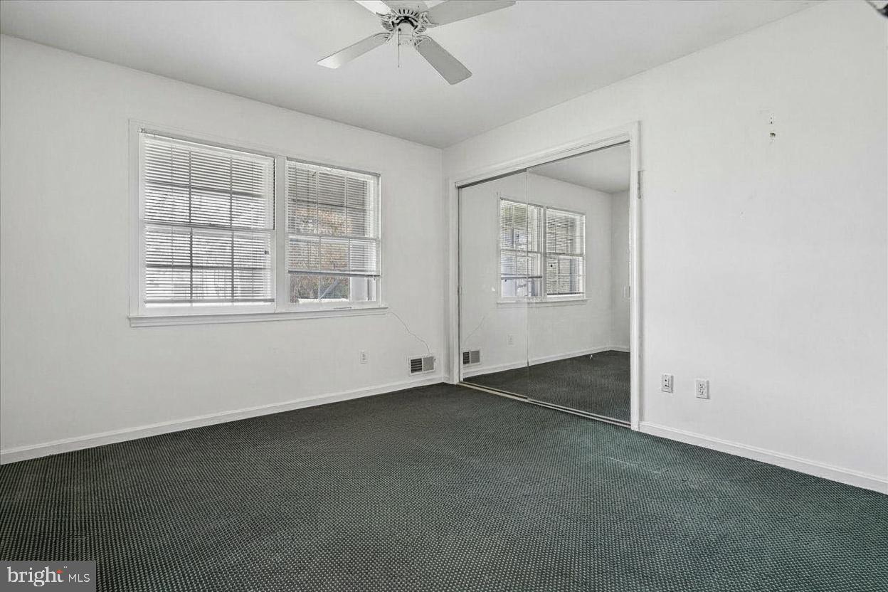 TANTALLON ON THE POTOMAC - Residential