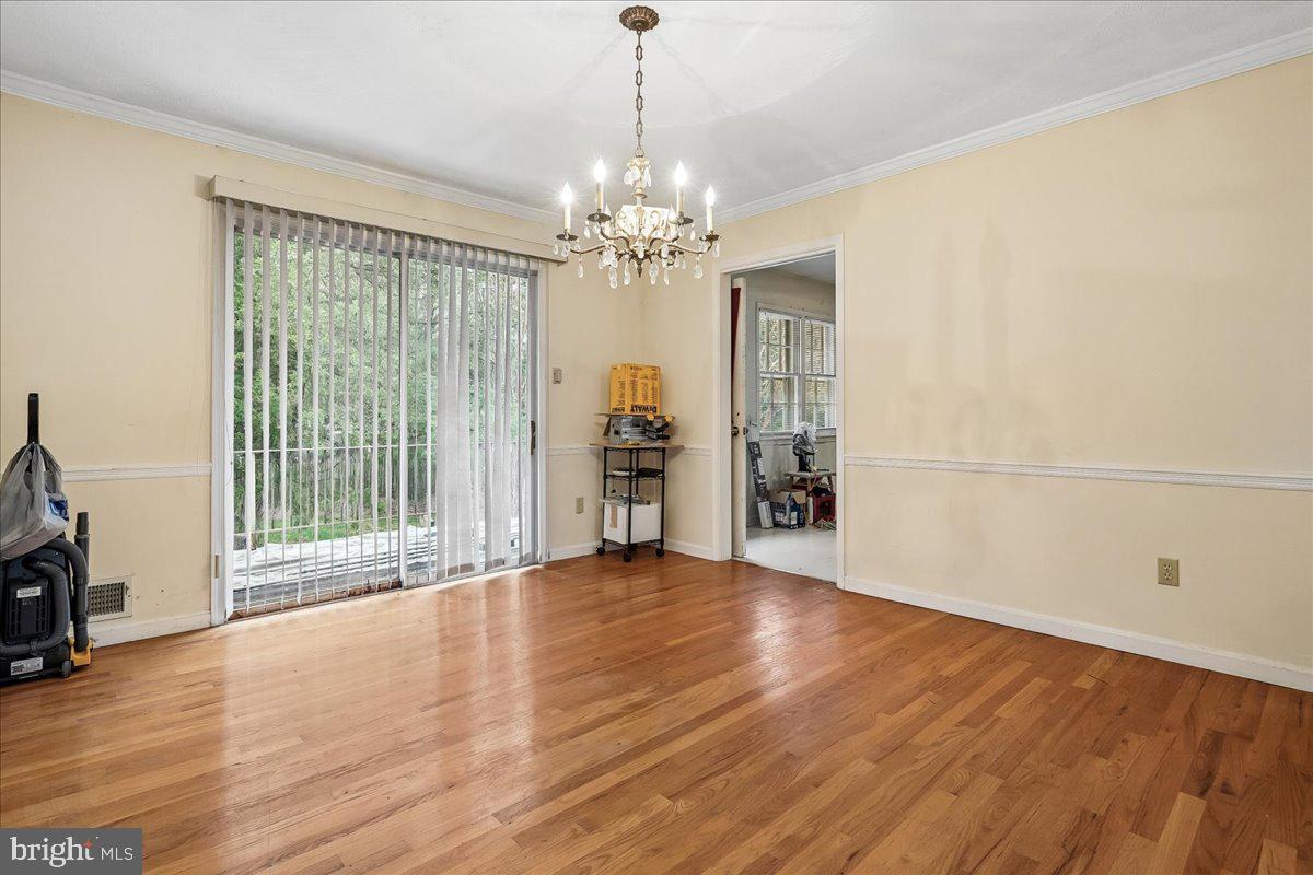 TANTALLON ON THE POTOMAC - Residential