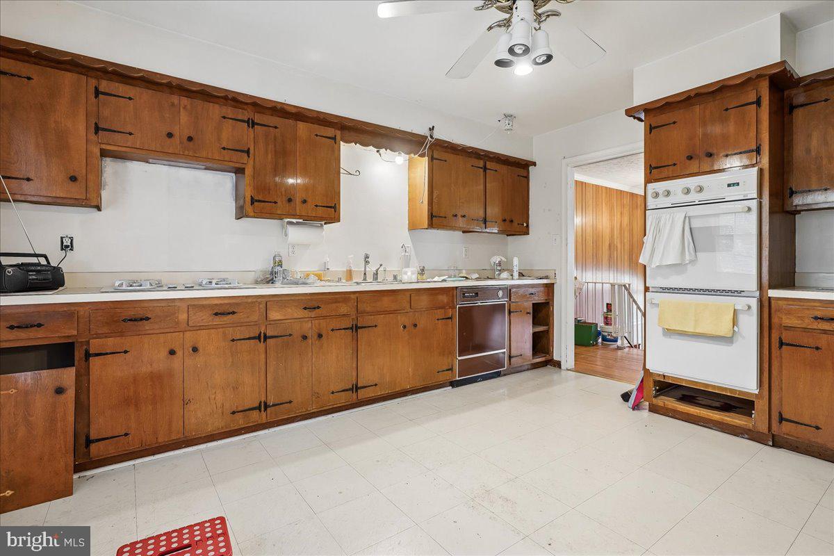 TANTALLON ON THE POTOMAC - Residential