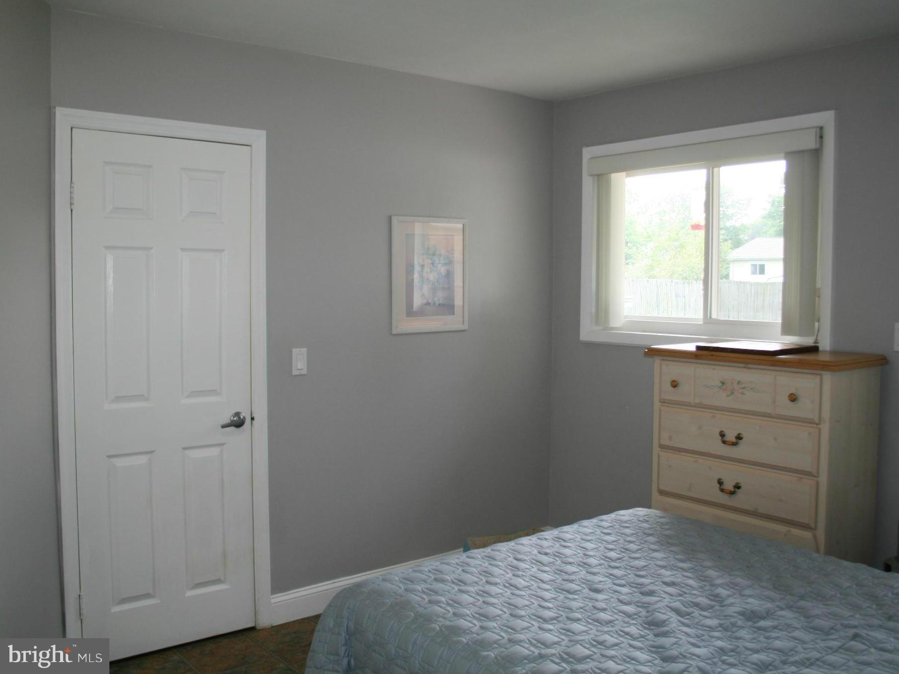 KELLINGTON DRIVE - Residential