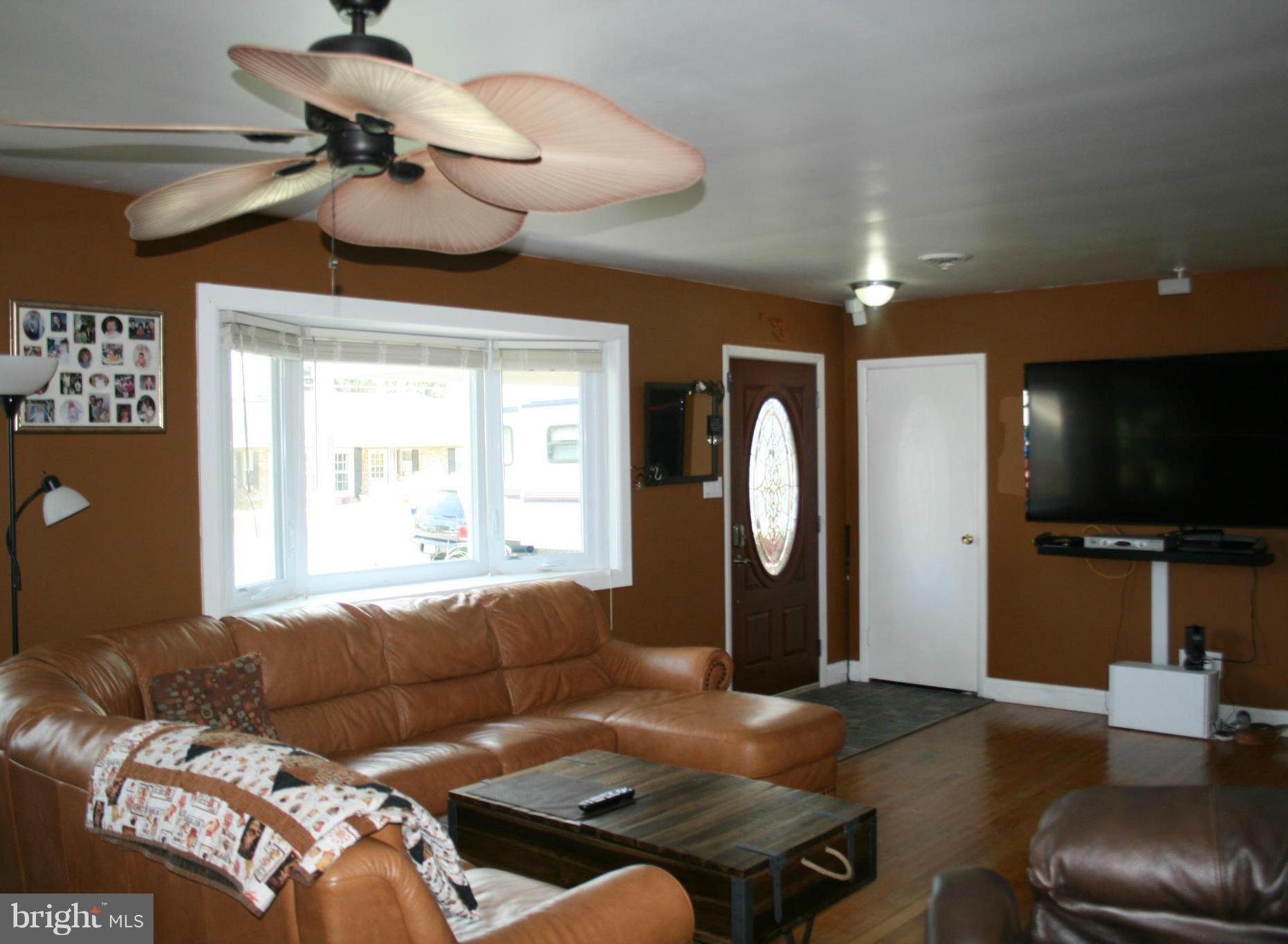 KELLINGTON DRIVE - Residential