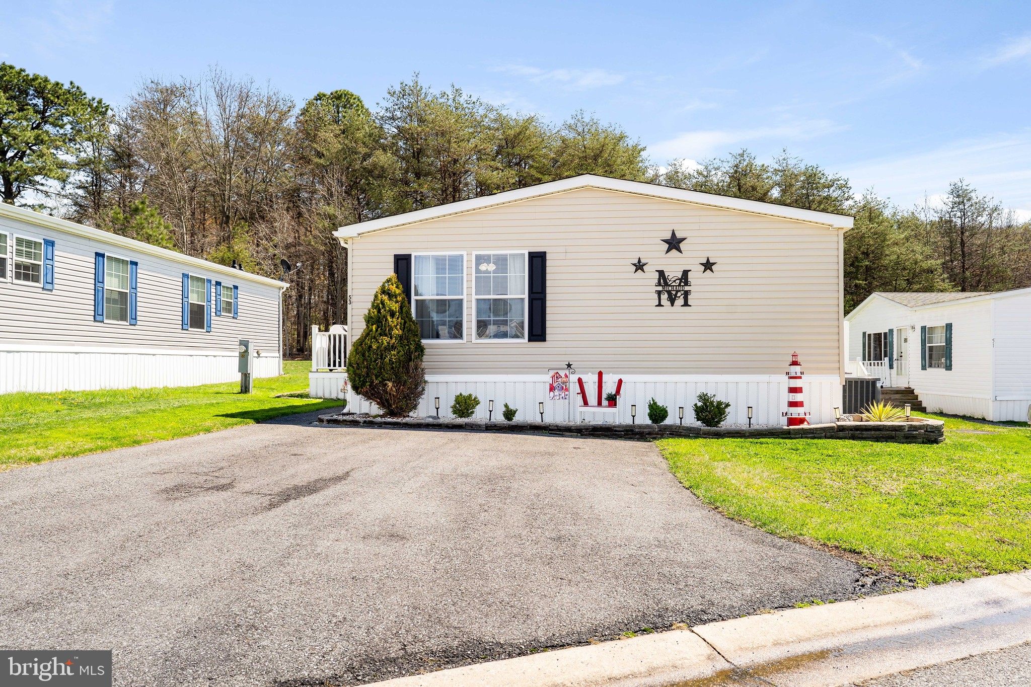 SHERWOOD FOREST - Residential