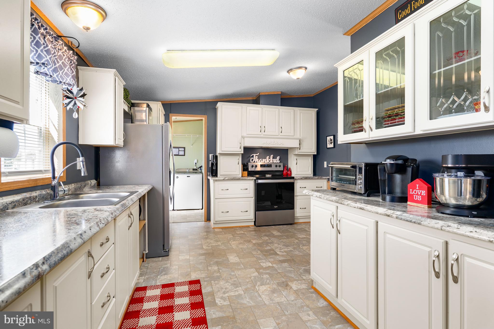 SHERWOOD FOREST - Residential