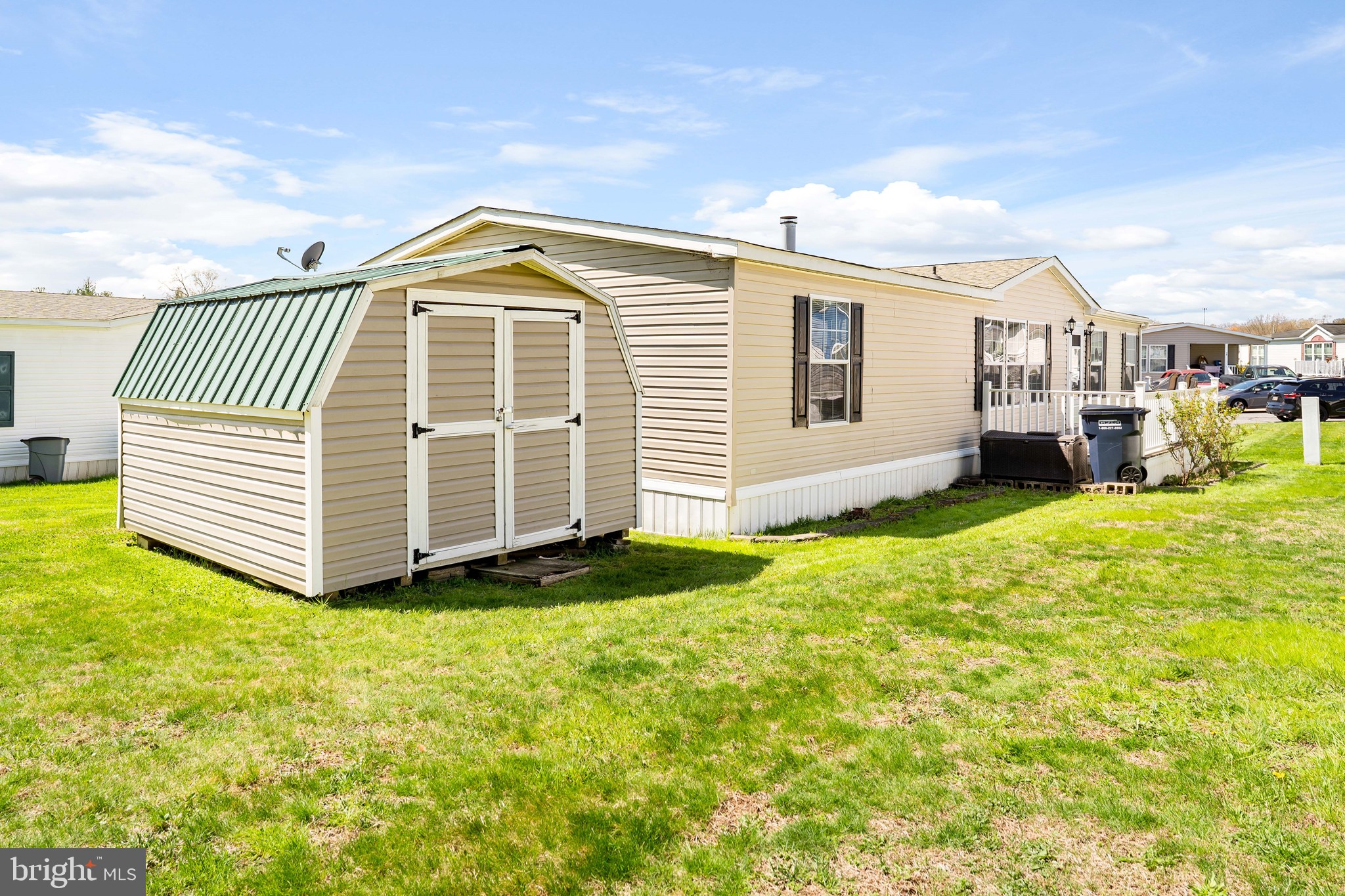 SHERWOOD FOREST - Residential