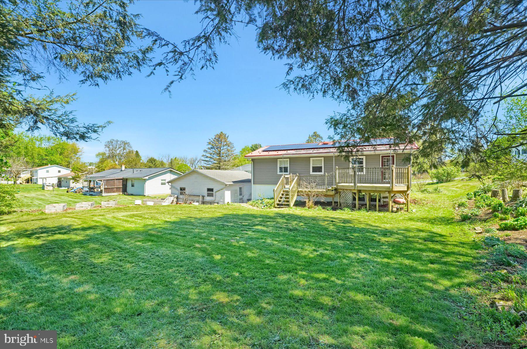 FAIRBROOK - Residential