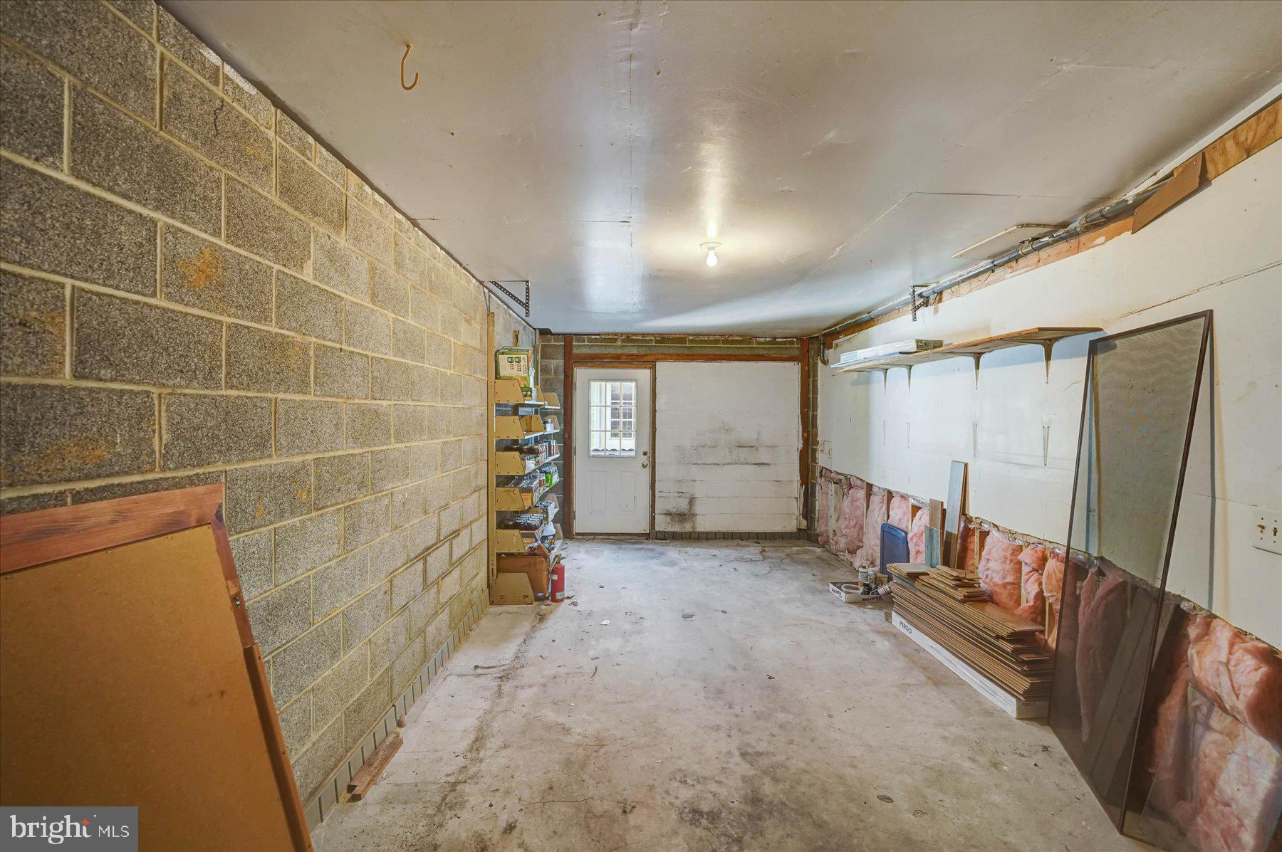 FAIRBROOK - Residential