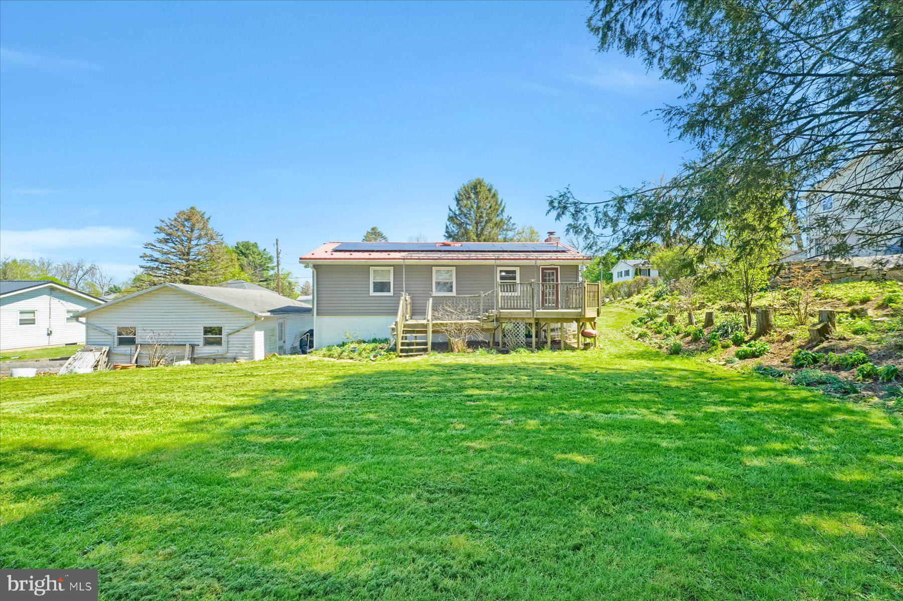 FAIRBROOK - Residential