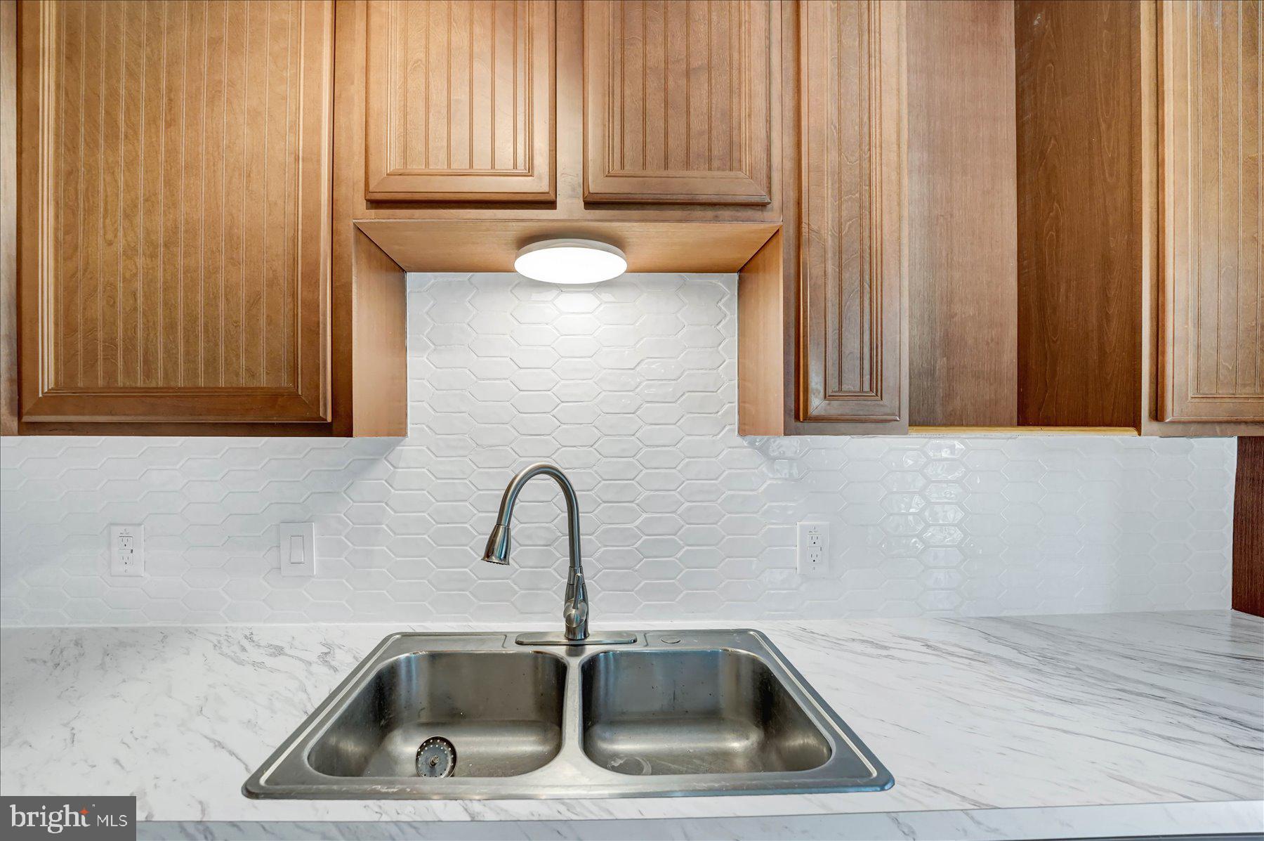 FAIRBROOK - Residential