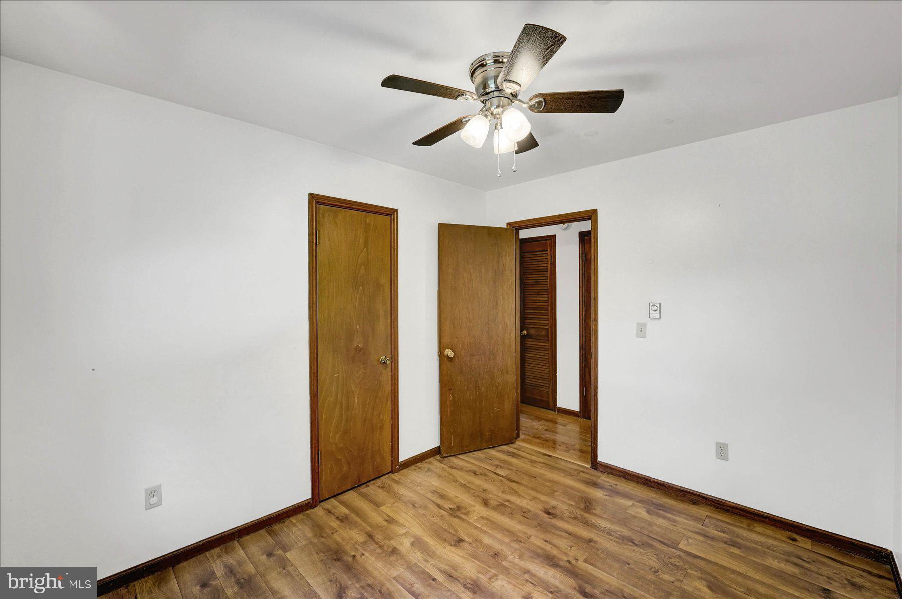 FAIRBROOK - Residential