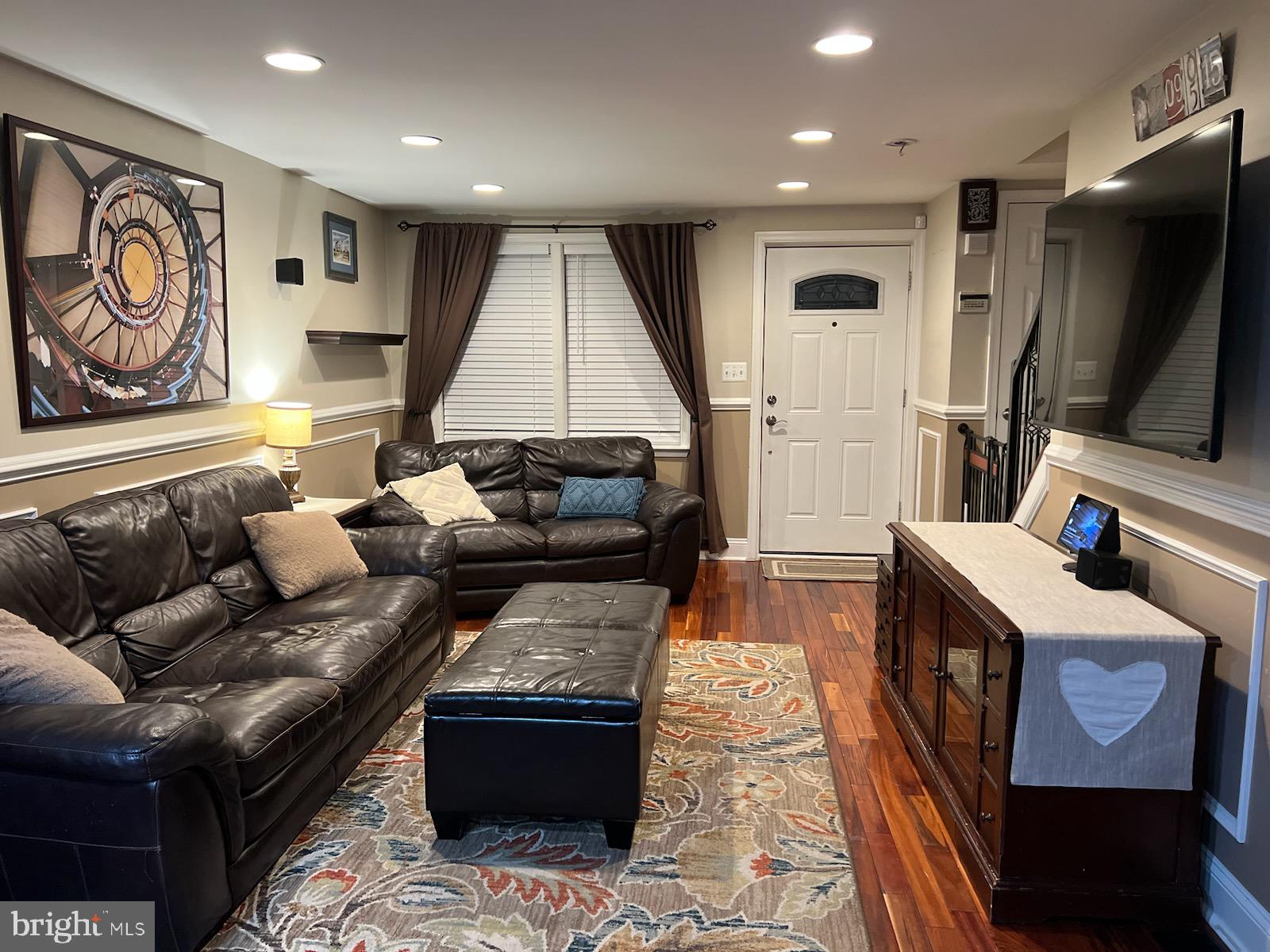 VIOLETVILLE - Residential Lease