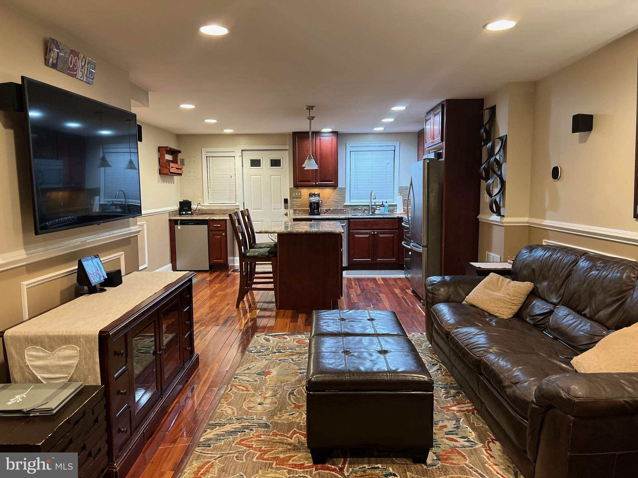 VIOLETVILLE - Residential Lease