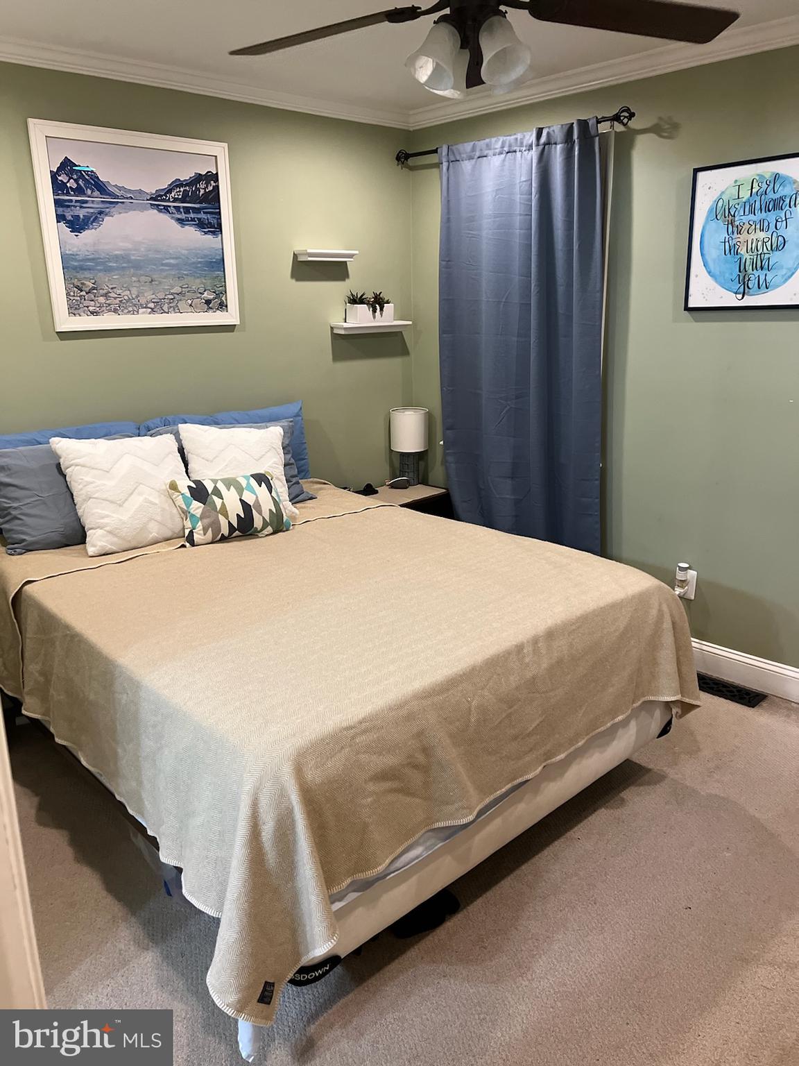 VIOLETVILLE - Residential Lease