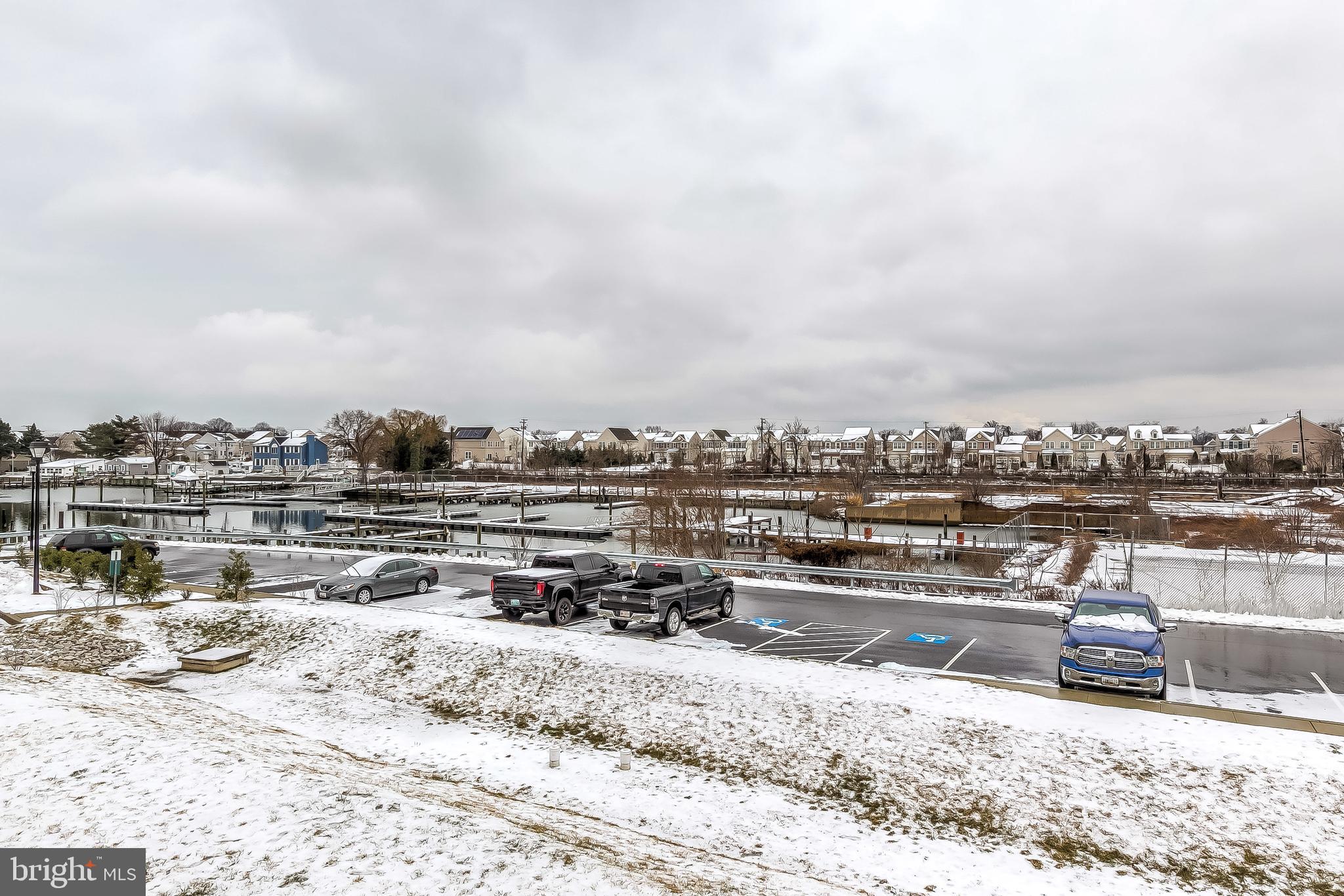 SHELTERED HARBOR - Residential