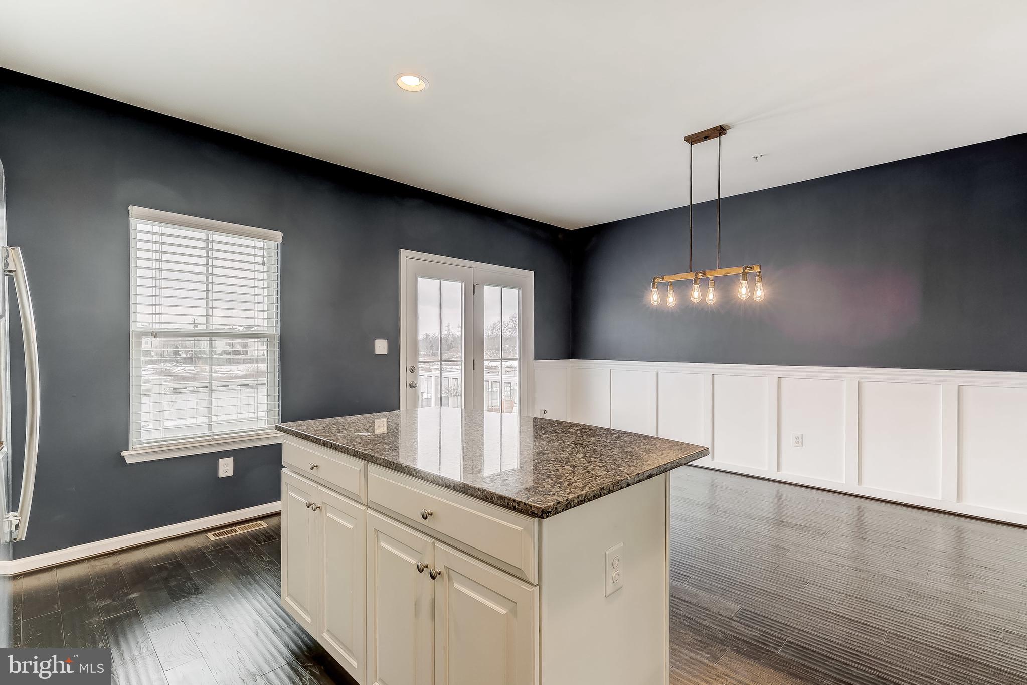 SHELTERED HARBOR - Residential