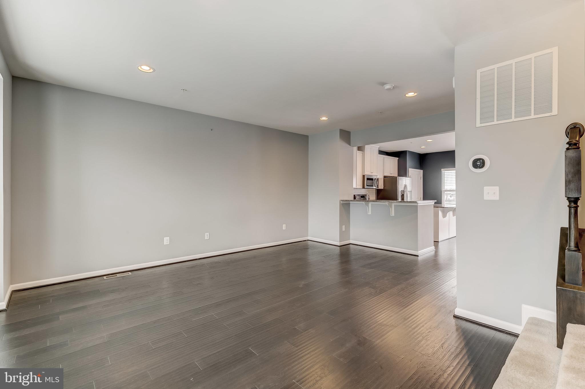 SHELTERED HARBOR - Residential