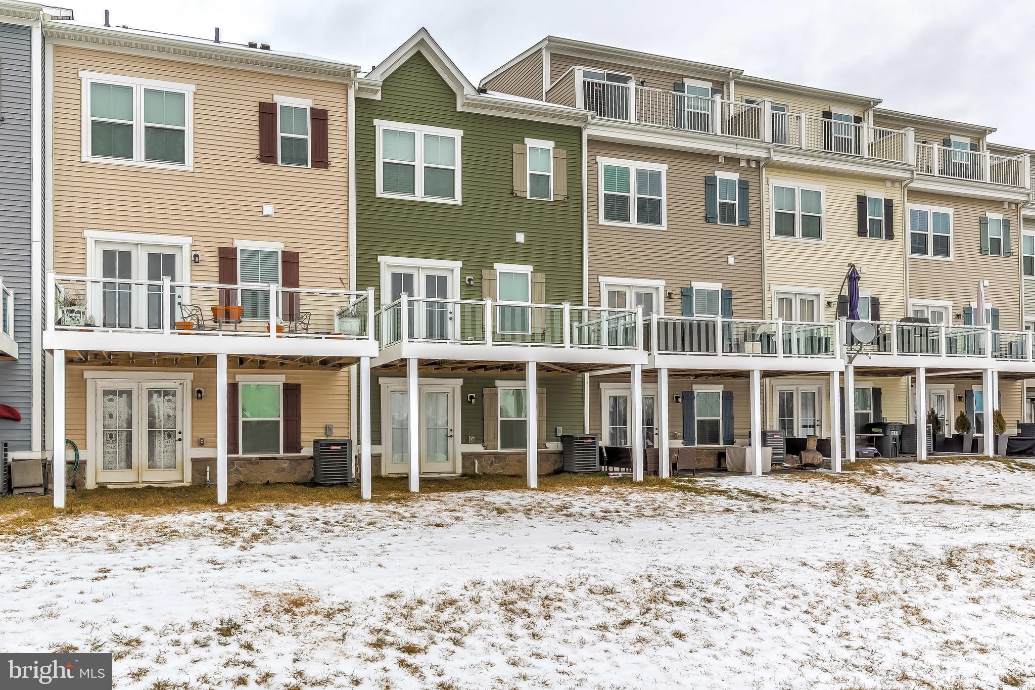 SHELTERED HARBOR - Residential