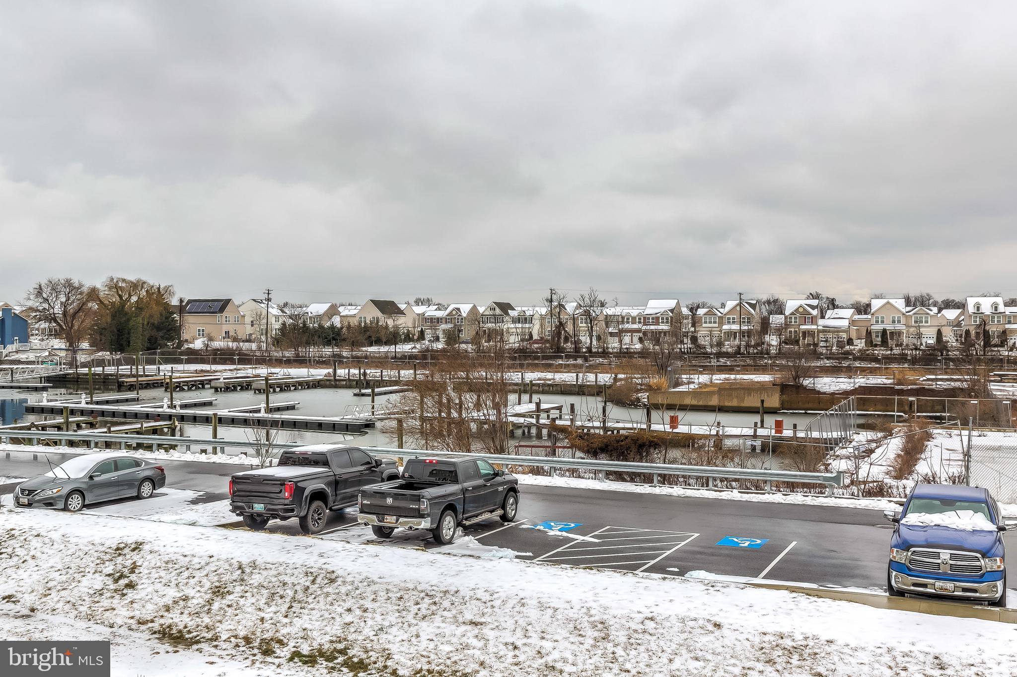 SHELTERED HARBOR - Residential