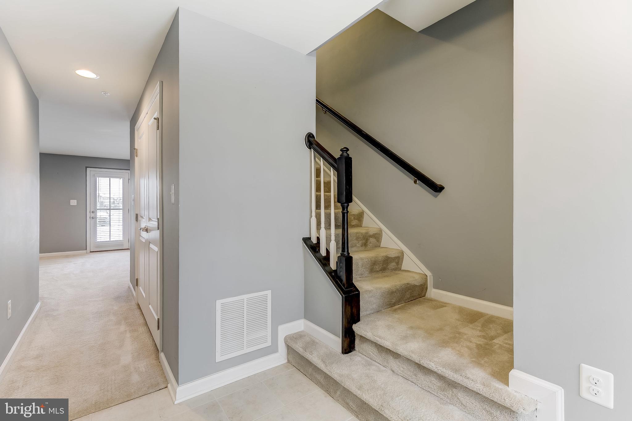 SHELTERED HARBOR - Residential