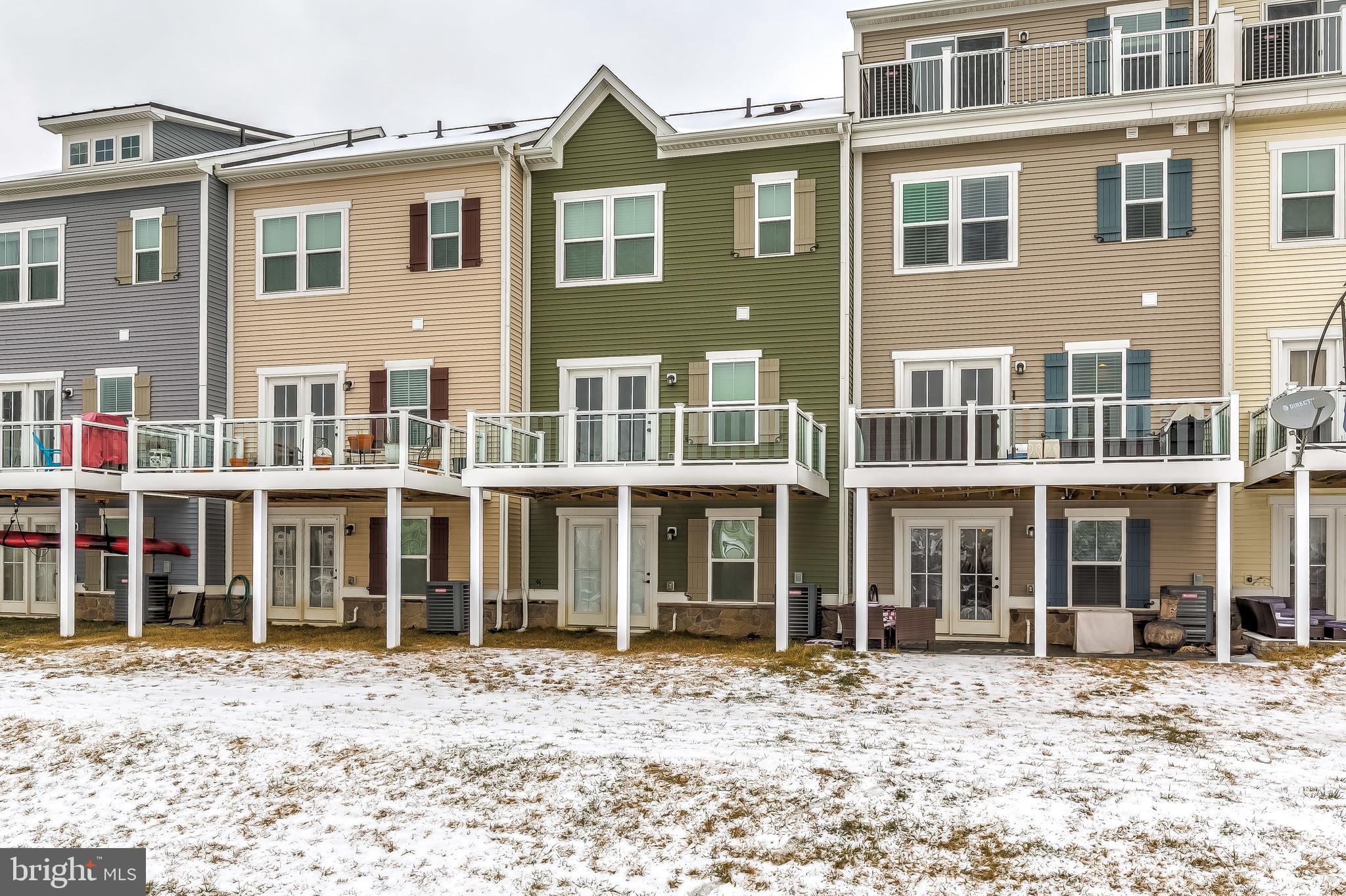 SHELTERED HARBOR - Residential