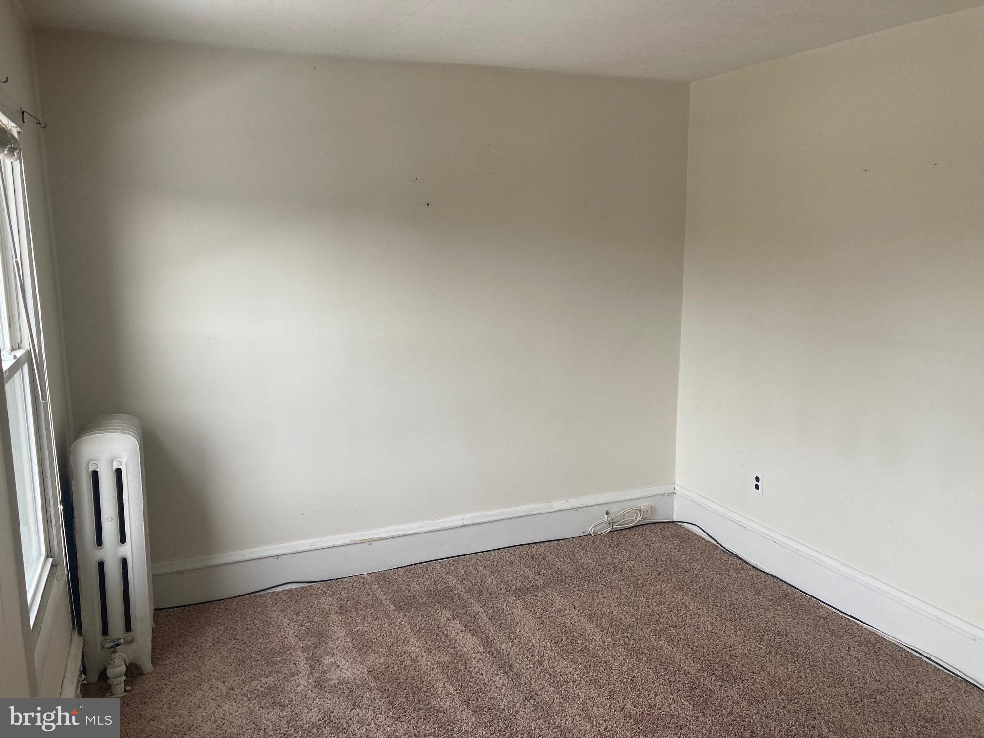 YORKVILLE - Residential