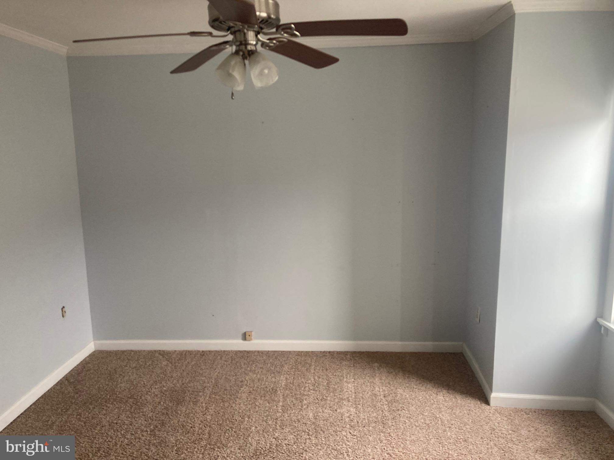 YORKVILLE - Residential