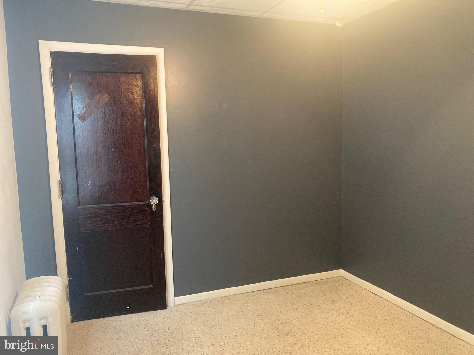 YORKVILLE - Residential