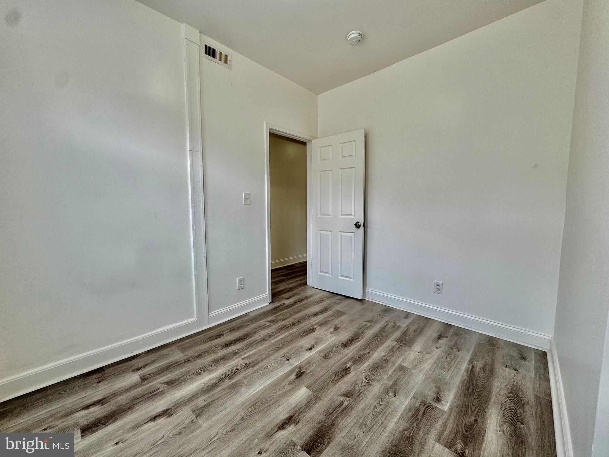 MONDAWMIN - Residential