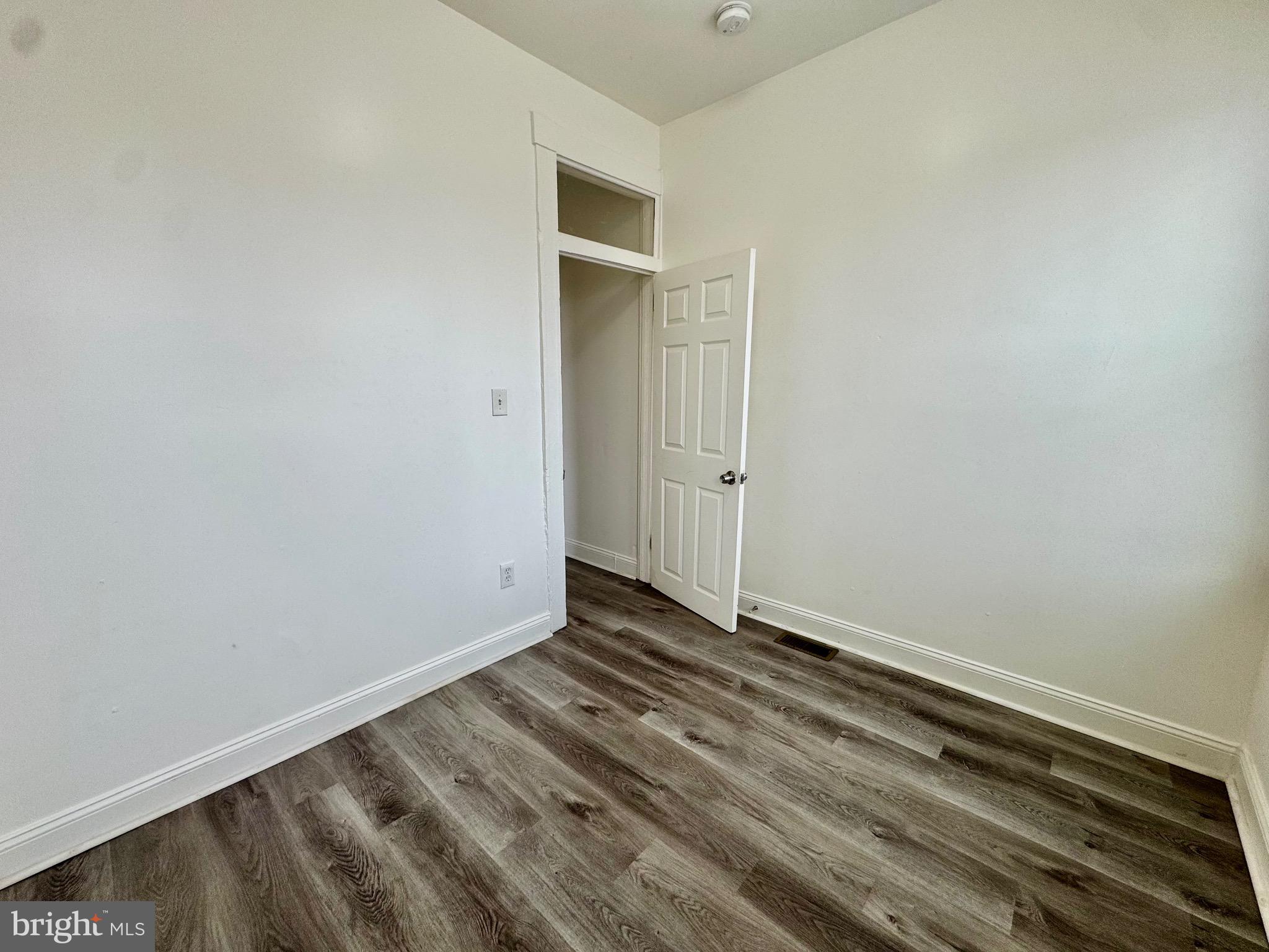 MONDAWMIN - Residential