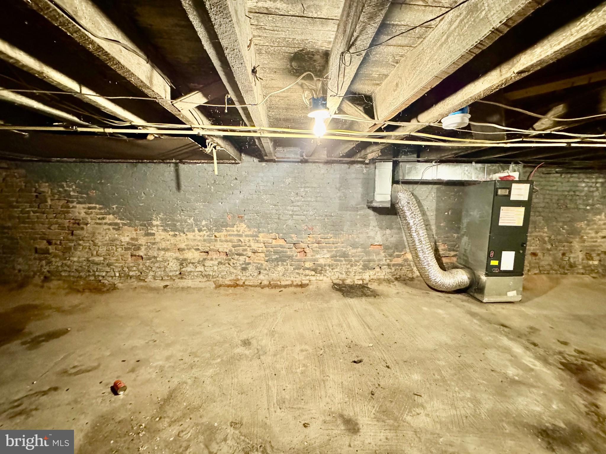 MONDAWMIN - Residential