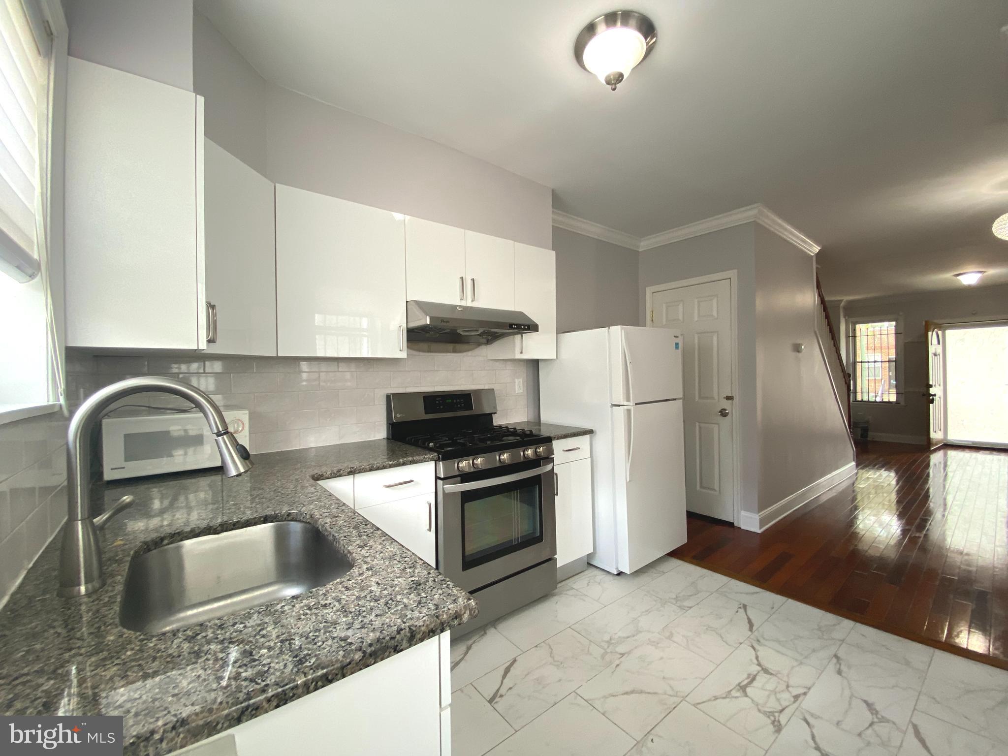 MARCONI PARK EAST - Residential Lease