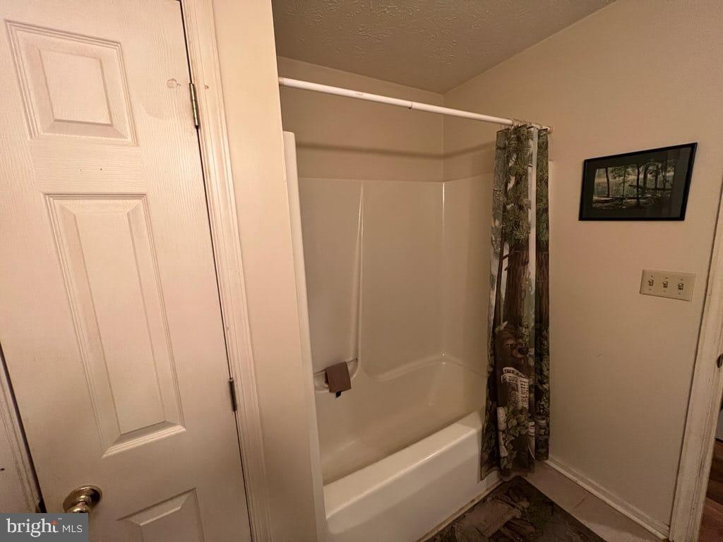 MILL CREEK - Residential