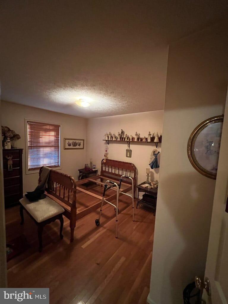 MILL CREEK - Residential