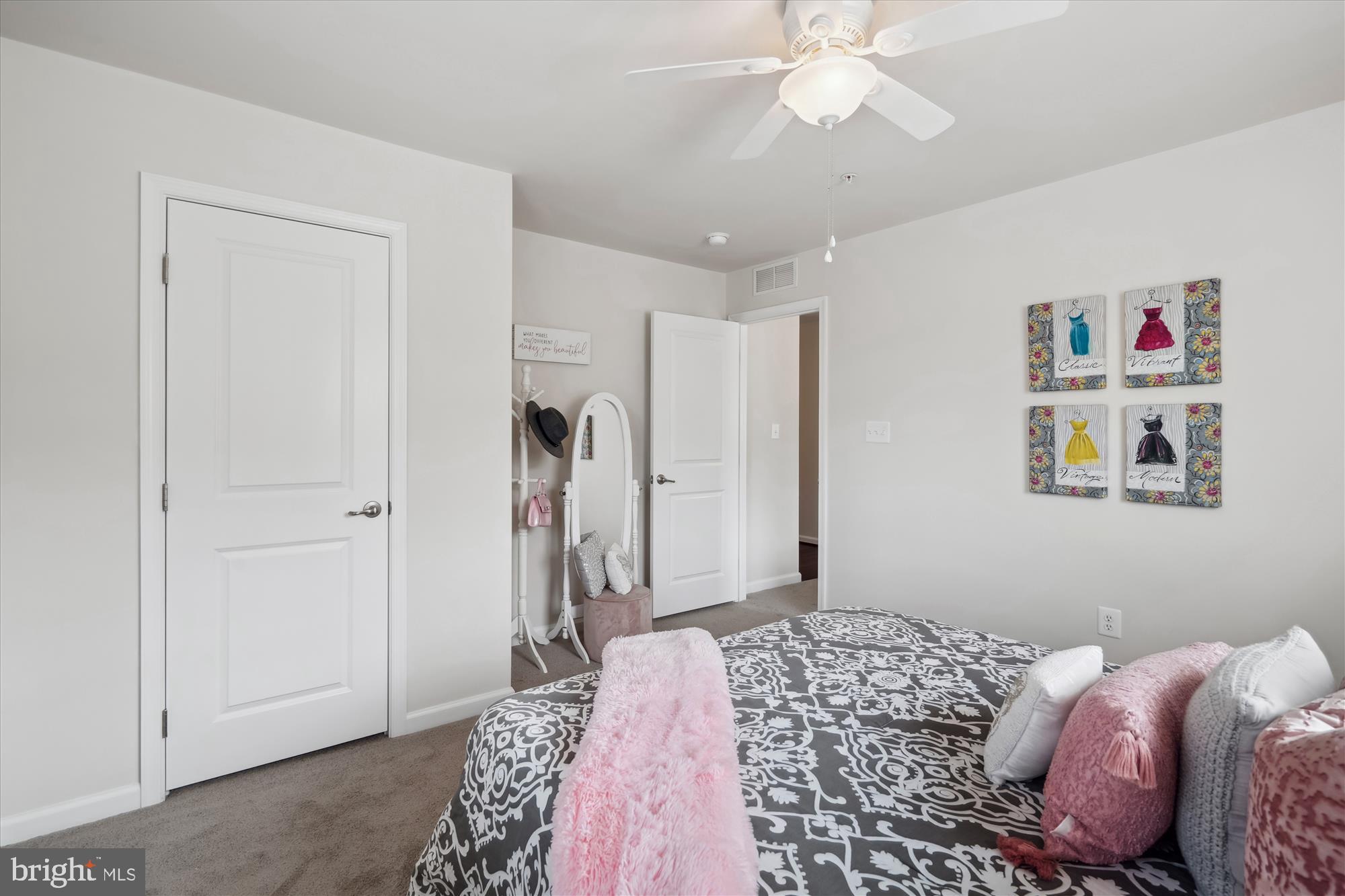 FAIRWOOD - Residential