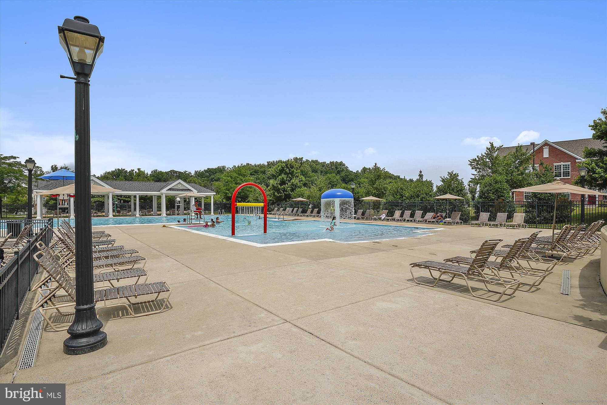 FAIRWOOD - Residential