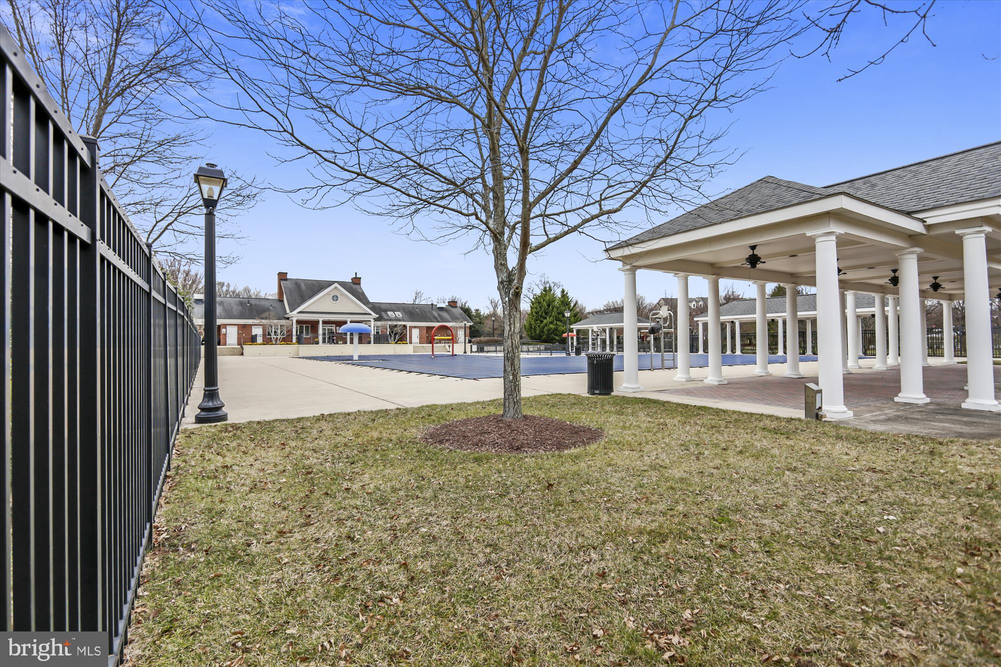 FAIRWOOD - Residential