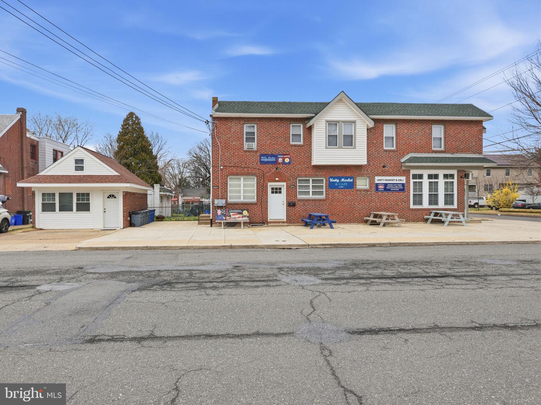 222 HARTEL AVENUE