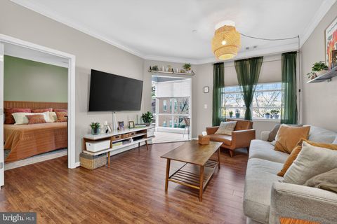 23 PIERSIDE DRIVE 215 BALTIMORE MD 21230