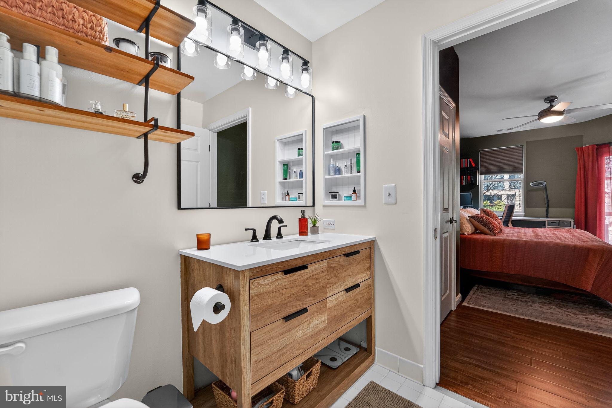 PIERSIDE AT HARBORVIEW - Residential