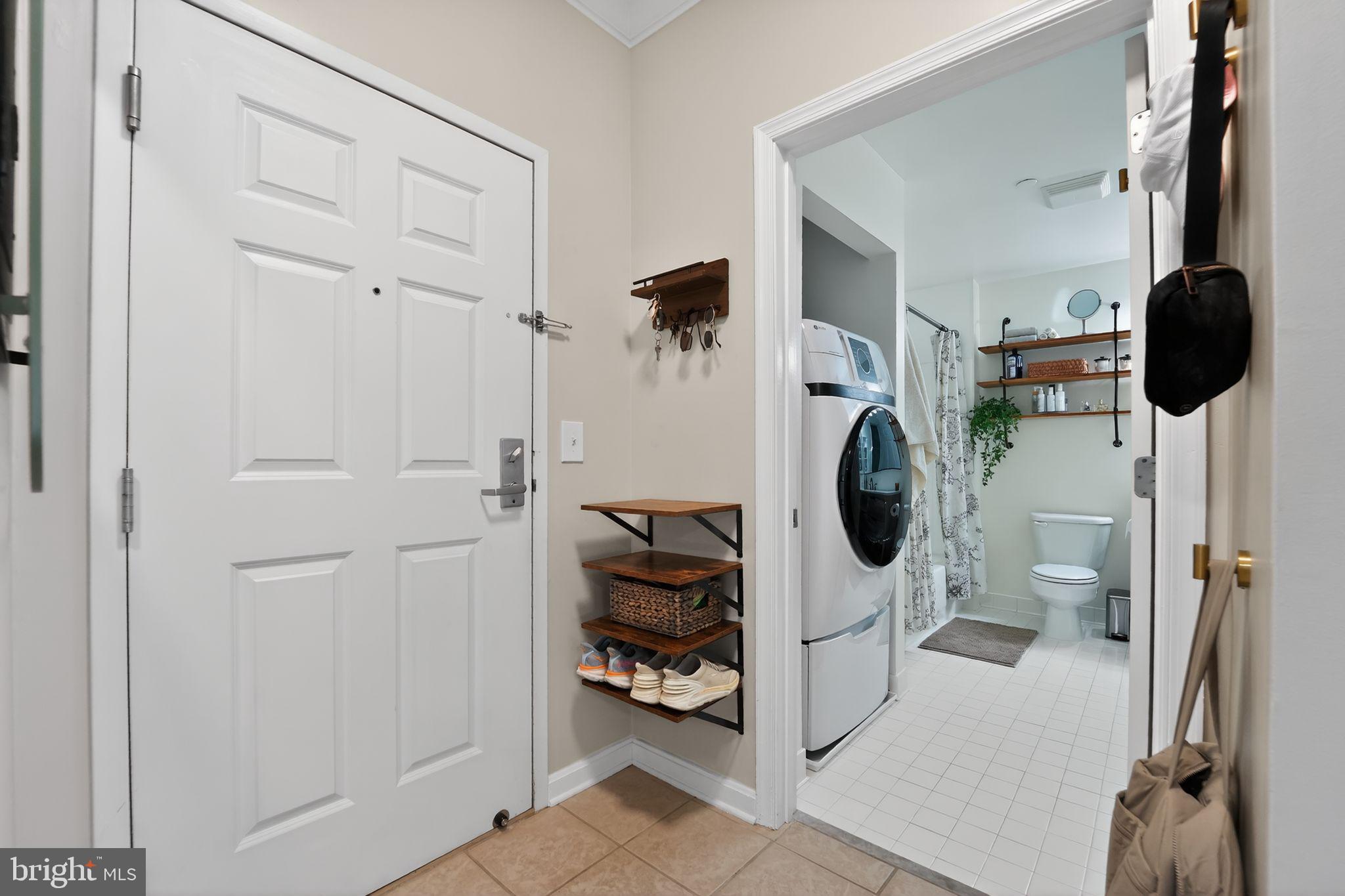 PIERSIDE AT HARBORVIEW - Residential