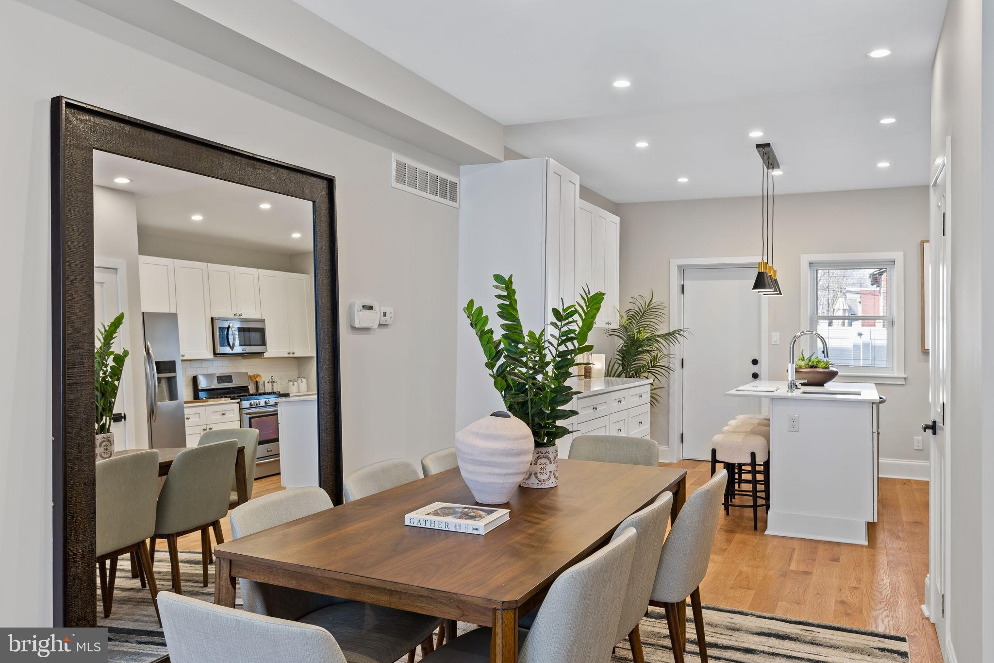 POINT BREEZE - Residential