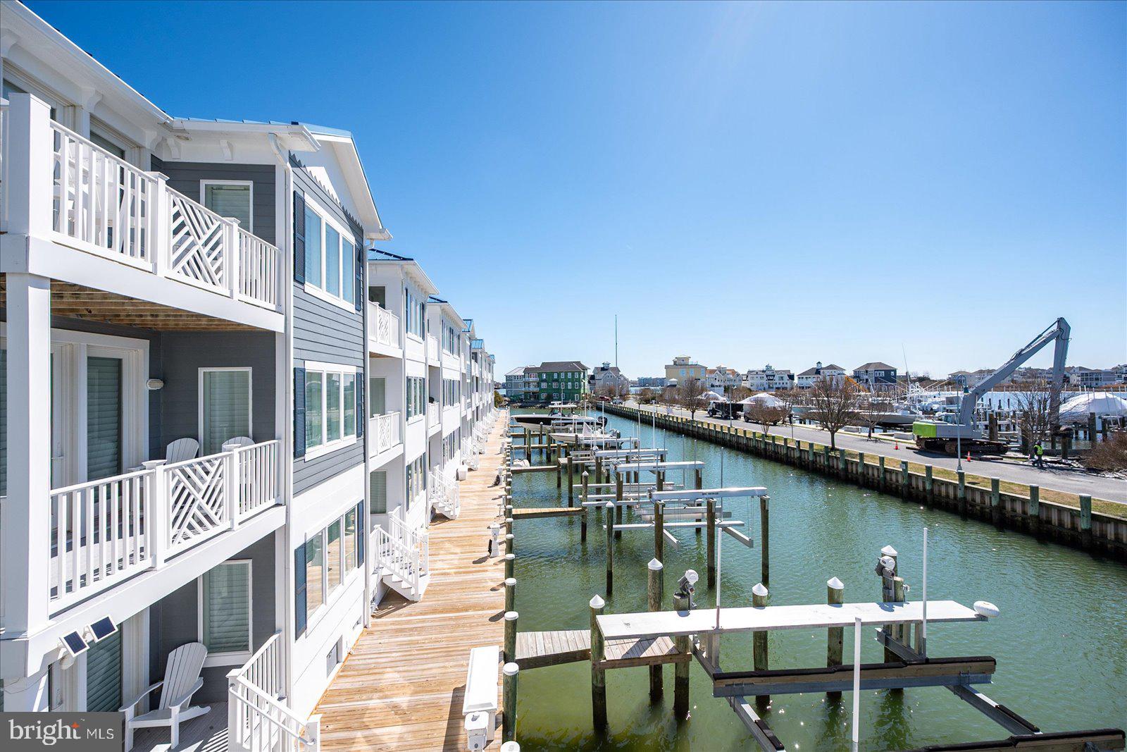 ESTATES AT INLET ISLE - Residential