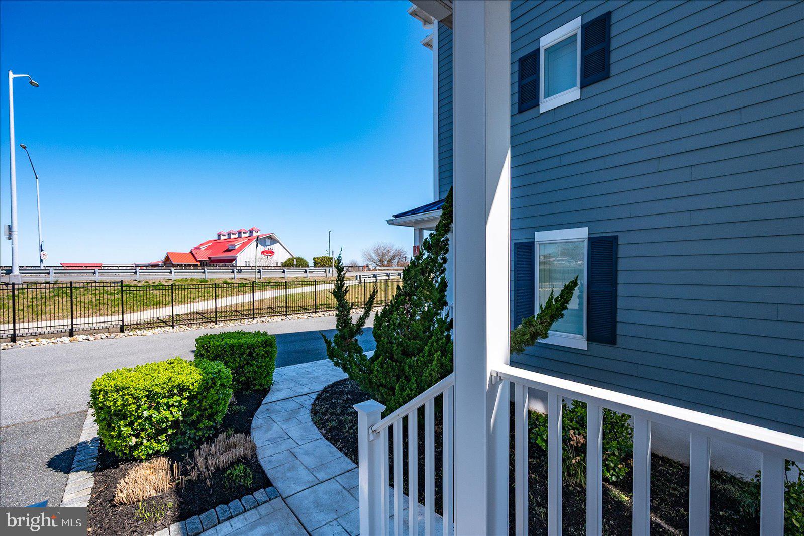 ESTATES AT INLET ISLE - Residential