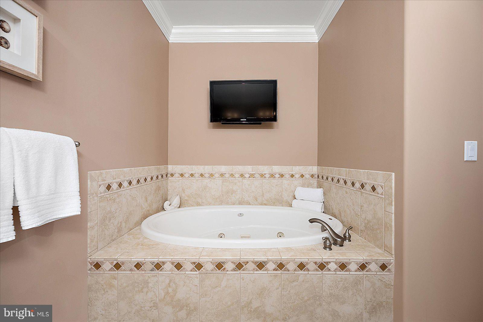 ESTATES AT INLET ISLE - Residential